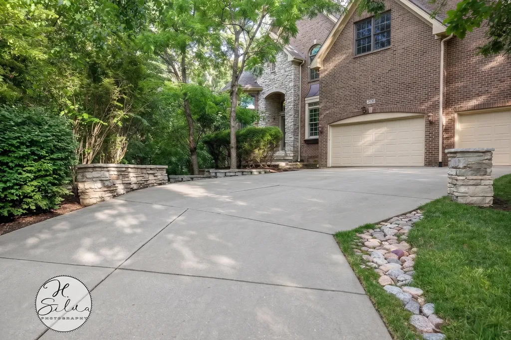 426 South Hale Street Palatine IL 60067