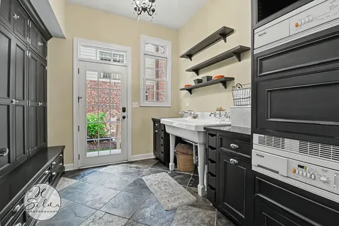 426 South Hale Street Palatine IL 60067
