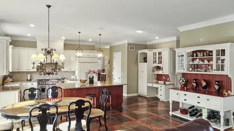 426 West Haley's Hill Court Palatine IL 60067