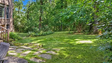 426 West Haley's Hill Court Palatine IL 60067