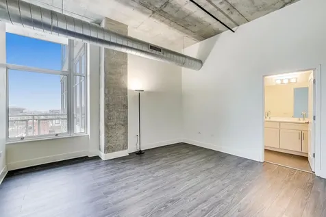 50 East 16th Street Chicago IL 60616