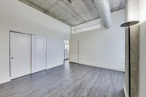 50 East 16th Street Chicago IL 60616