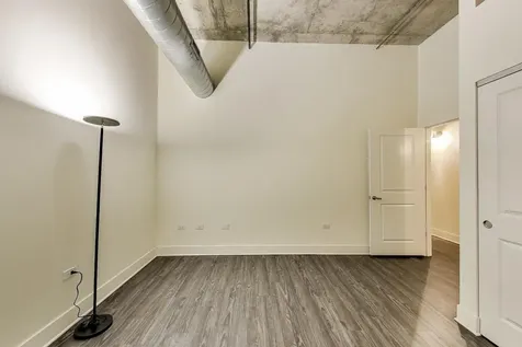 50 East 16th Street Chicago IL 60616