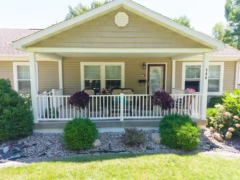 508 Indiana Avenue Salem IL 62881