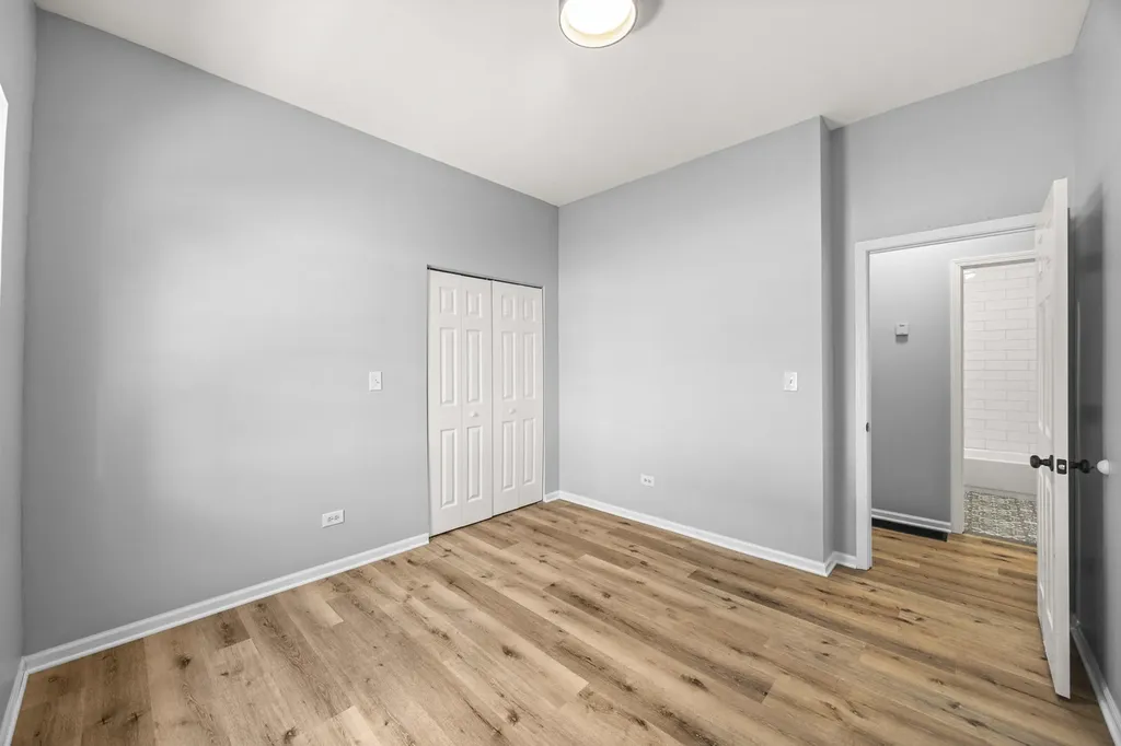 4947 South Laflin Street Chicago IL 60609