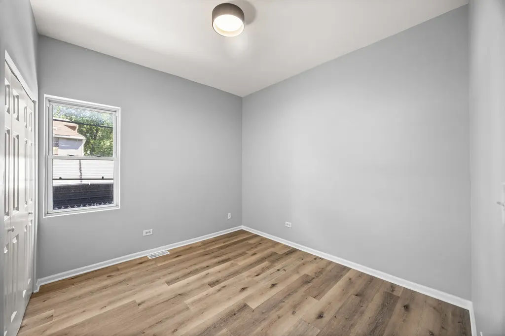 4947 South Laflin Street Chicago IL 60609