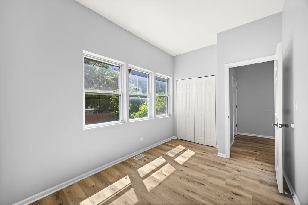 4947 South Laflin Street Chicago IL 60609