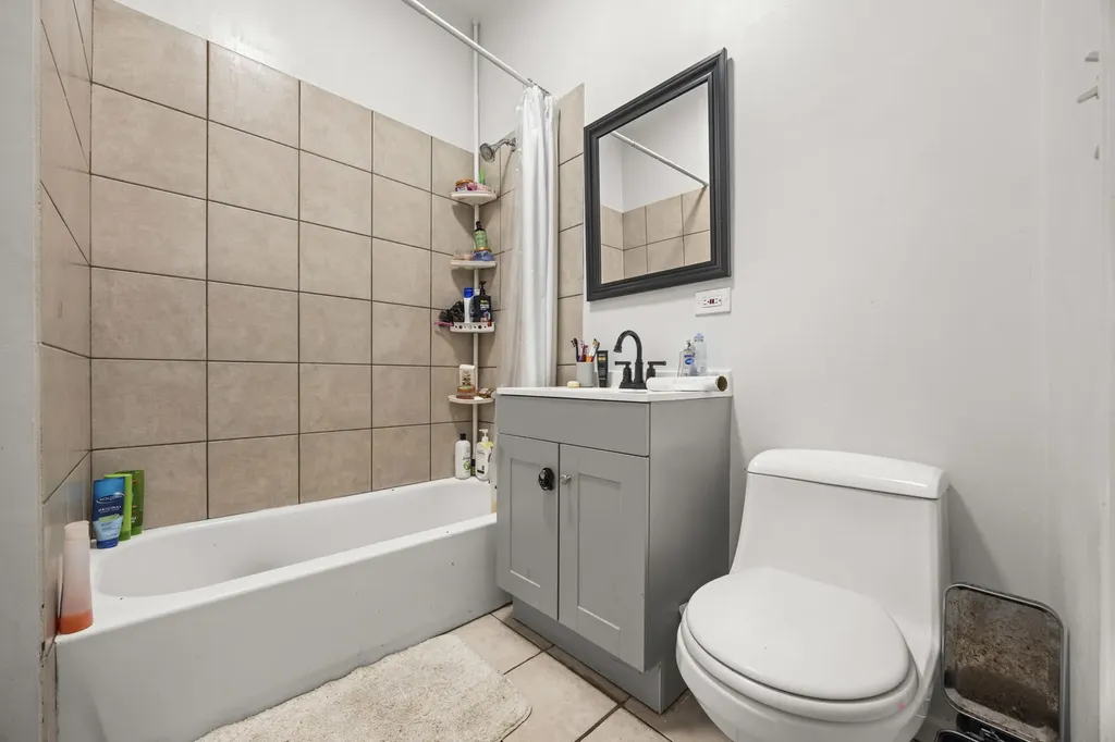 4947 South Laflin Street Chicago IL 60609