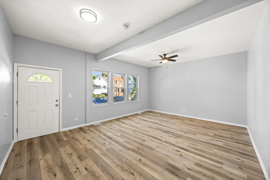 4947 South Laflin Street Chicago IL 60609