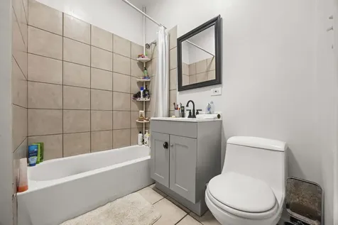 4947 South Laflin Street Chicago IL 60609