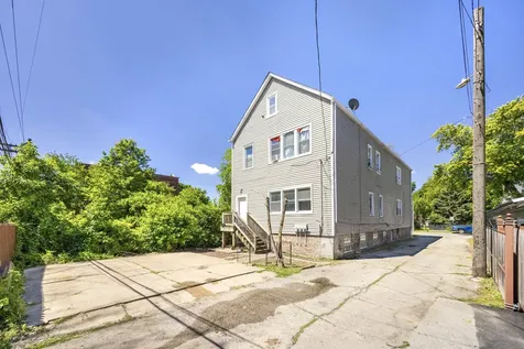 4947 South Laflin Street Chicago IL 60609