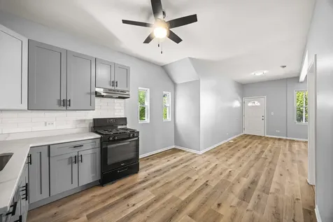 4947 South Laflin Street Chicago IL 60609