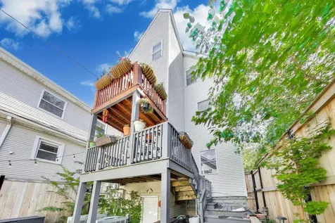 3000 North Hoyne Avenue Chicago IL 60618