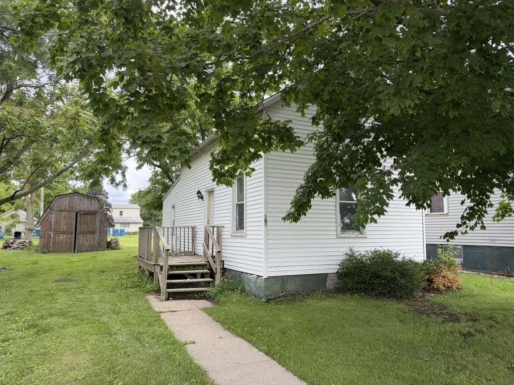 309 North Main Street Grant Park IL 60940