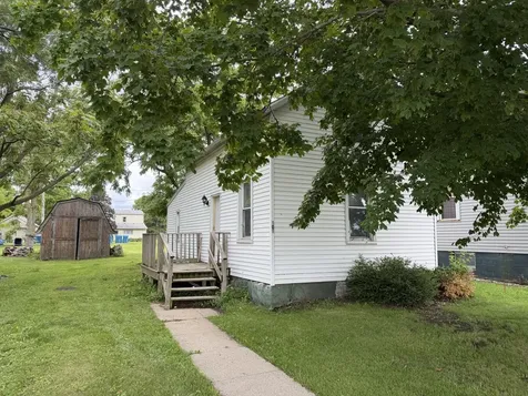 309 North Main Street Grant Park IL 60940