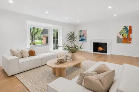 3031 Indianwood Road Wilmette IL 60091