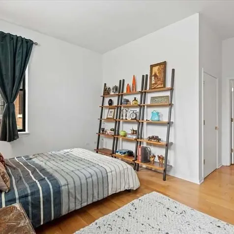 950 West Leland Avenue Chicago IL 60640