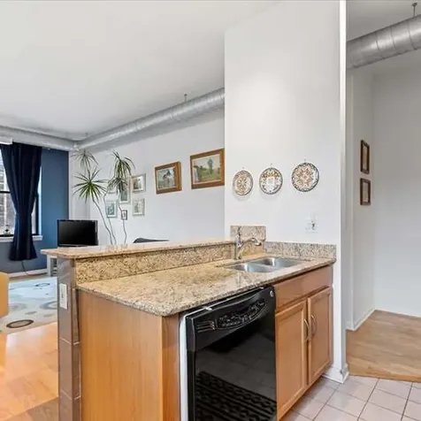 950 West Leland Avenue Chicago IL 60640