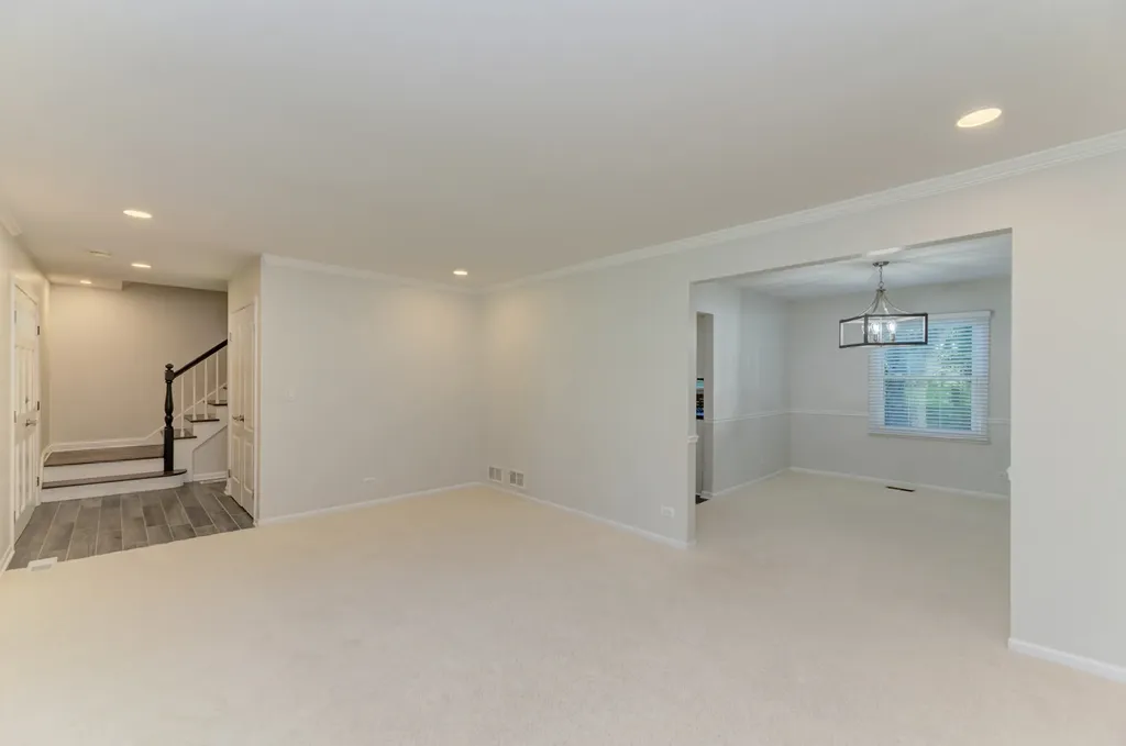 1249 Stonegate Road Naperville IL 60540