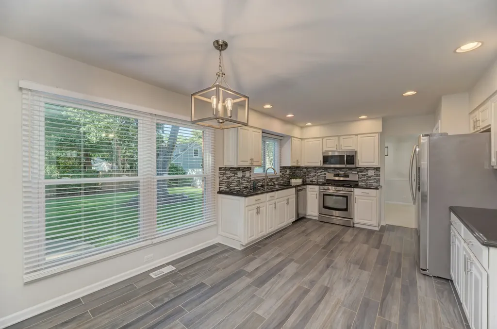 1249 Stonegate Road Naperville IL 60540