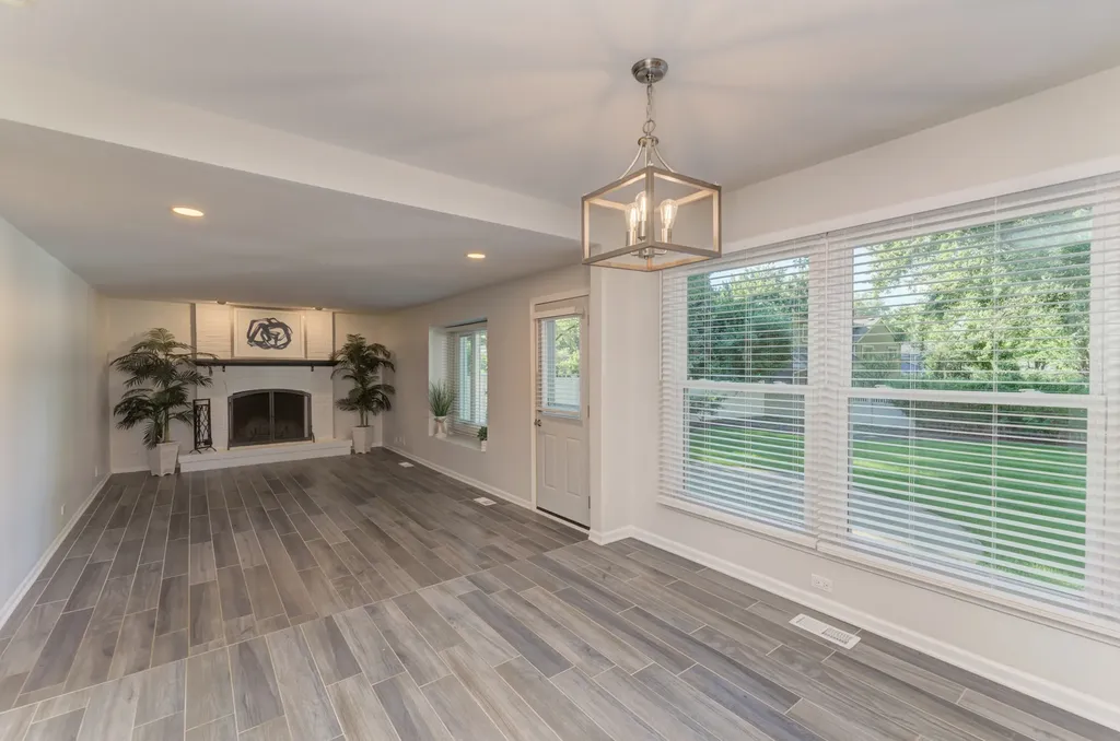 1249 Stonegate Road Naperville IL 60540
