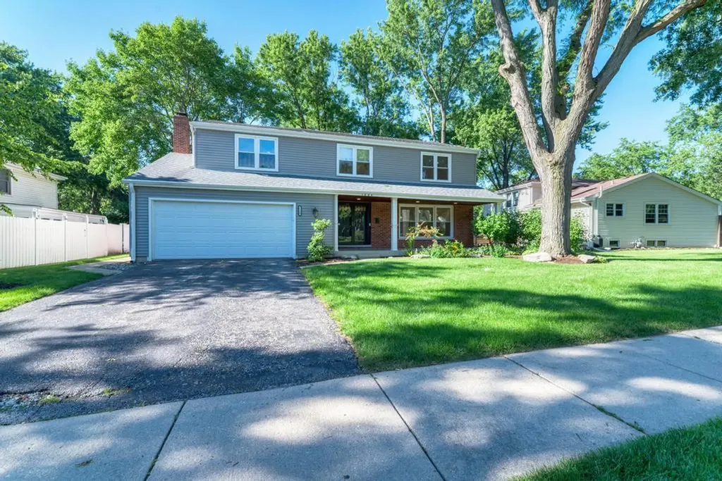 1249 Stonegate Road Naperville IL 60540