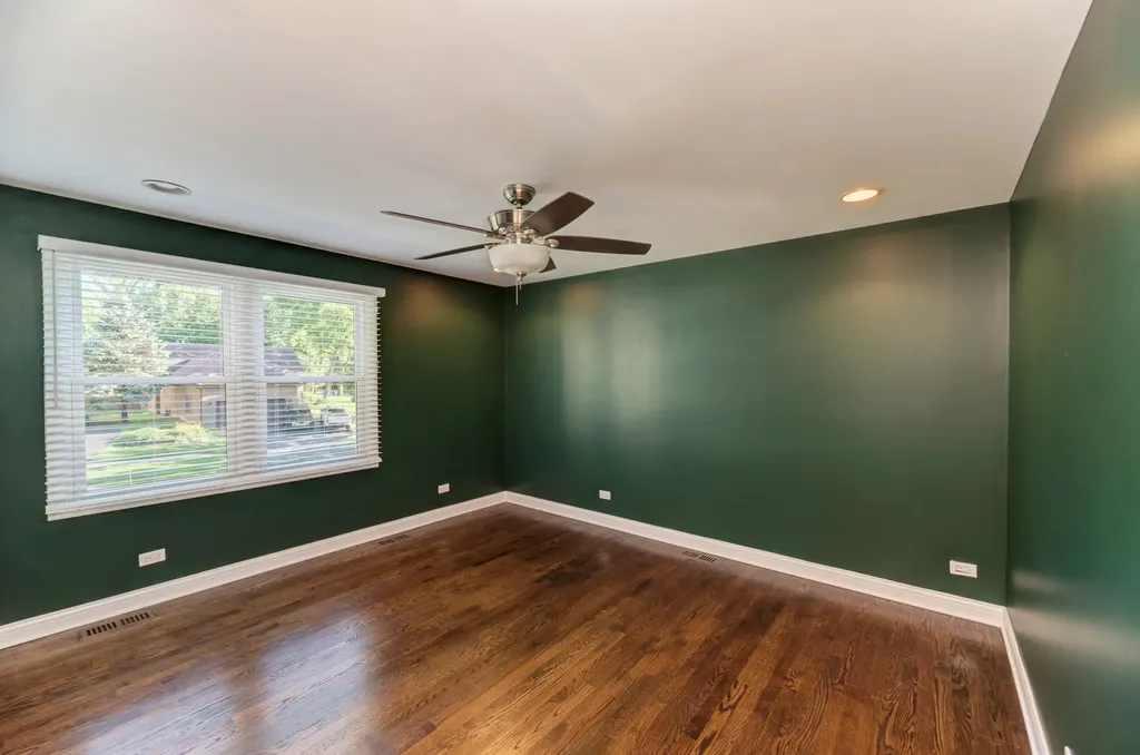 1249 Stonegate Road Naperville IL 60540