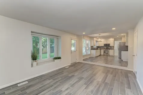 1249 Stonegate Road Naperville IL 60540