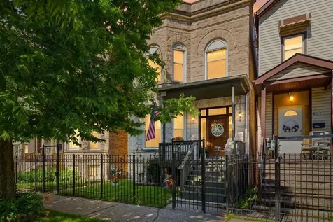 4522 South Union Avenue Chicago IL 60609
