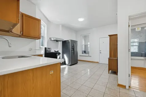 4522 South Union Avenue Chicago IL 60609