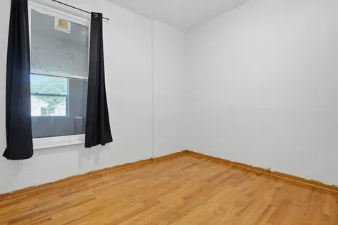 4522 South Union Avenue Chicago IL 60609