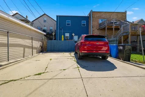 4522 South Union Avenue Chicago IL 60609