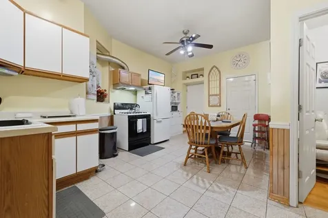 4522 South Union Avenue Chicago IL 60609