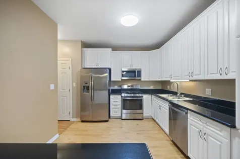 1812 Monroe Court Glenview IL 60025