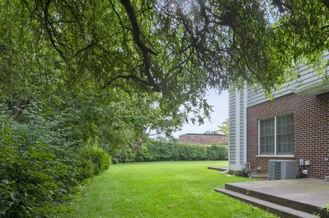 1812 Monroe Court Glenview IL 60025