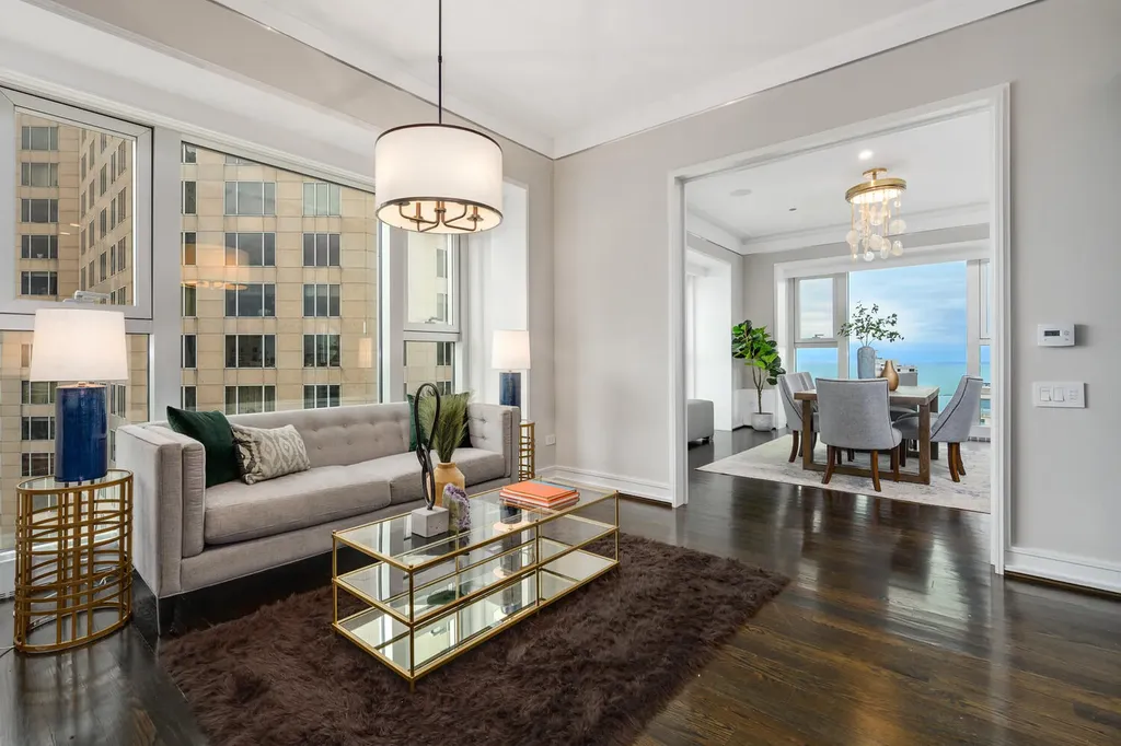 77 East Walton Street Chicago IL 60611