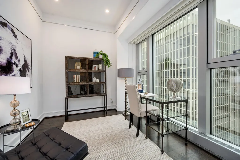 77 East Walton Street Chicago IL 60611