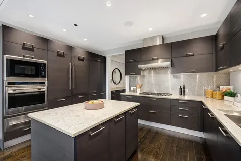 77 East Walton Street Chicago IL 60611