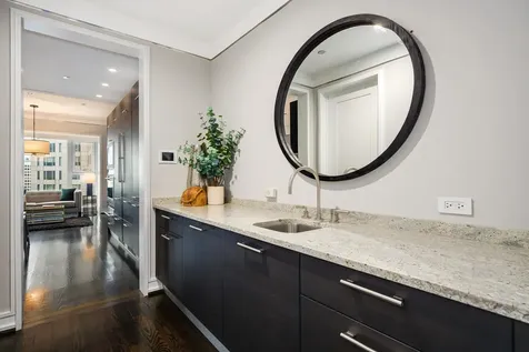 77 East Walton Street Chicago IL 60611