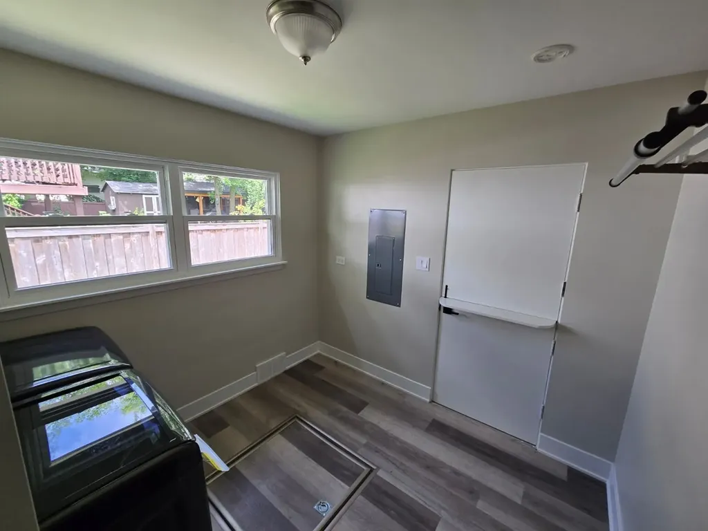 5522 Pershing Avenue Downers Grove IL 60515