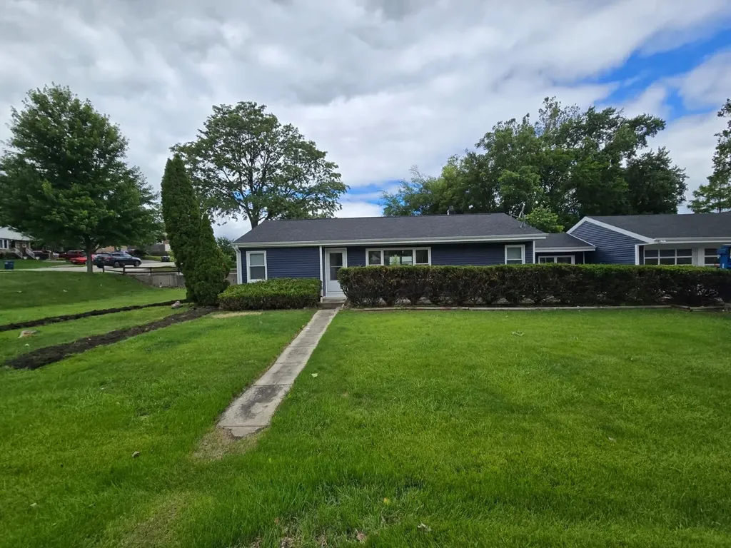 5522 Pershing Avenue Downers Grove IL 60515