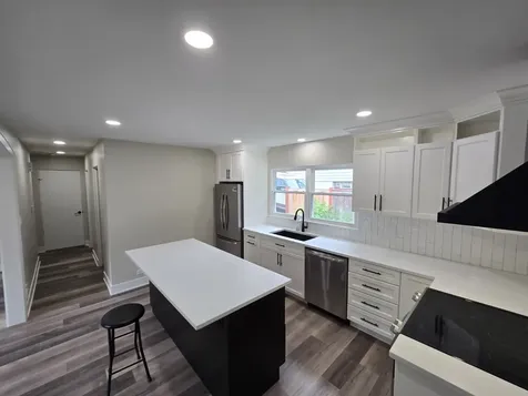 5522 Pershing Avenue Downers Grove IL 60515