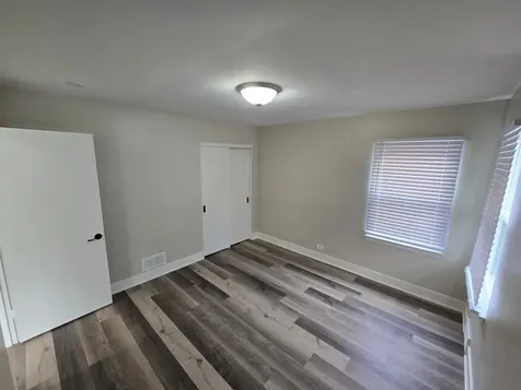5522 Pershing Avenue Downers Grove IL 60515