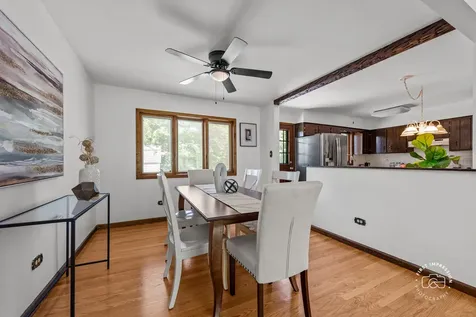 18W088 Claremont Drive Darien IL 60561