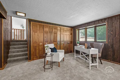 18W088 Claremont Drive Darien IL 60561