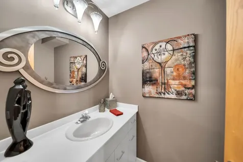 728 Price Lane Deerfield IL 60015