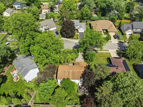 728 Price Lane Deerfield IL 60015