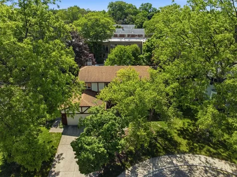 728 Price Lane Deerfield IL 60015