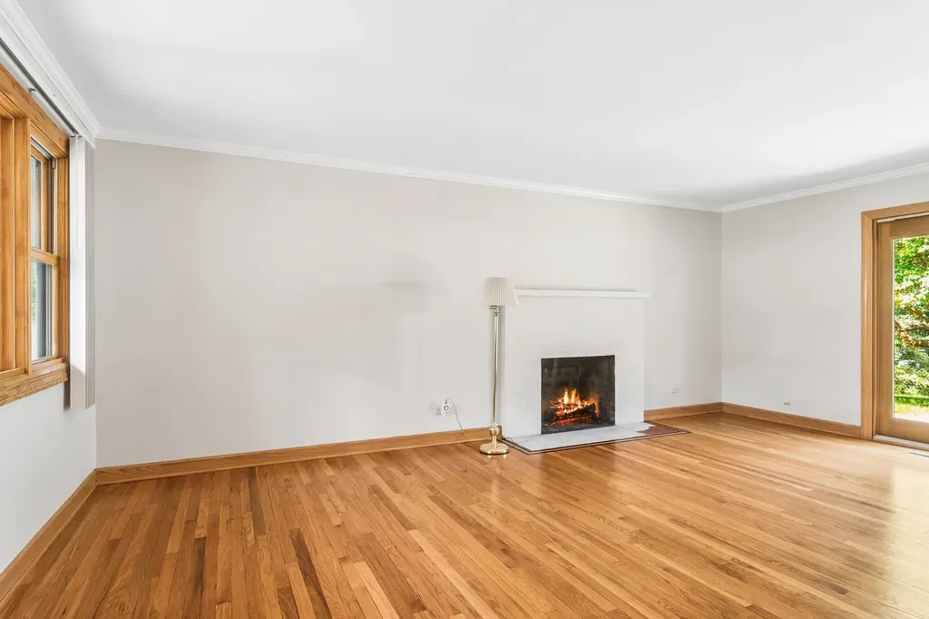 255 West Lane Lake Zurich IL 60047