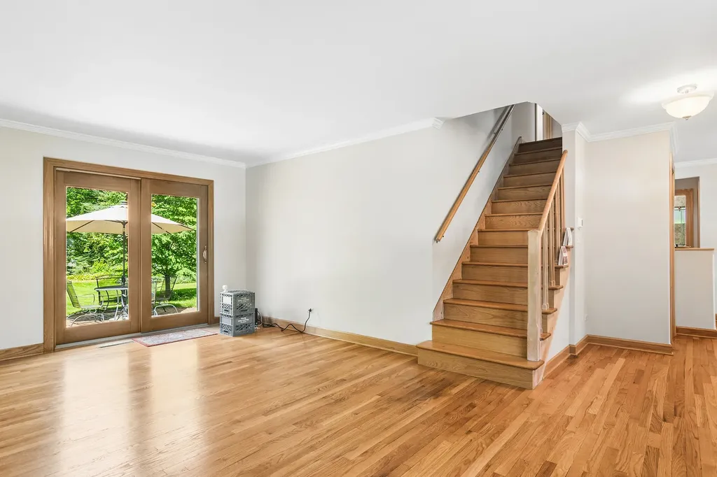 255 West Lane Lake Zurich IL 60047